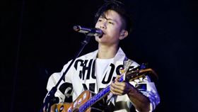 韋禮安創作許多歌曲。（圖/翻攝臉書）