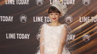 議員夫人裸到腰間　網驚：張韶涵來了