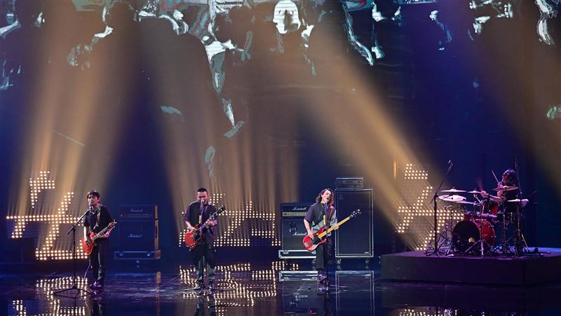 熱血感動全場！滅火器嗨唱繼續向前行