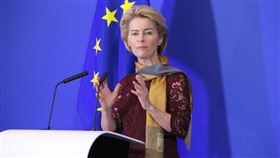 ★歐盟首位女主席上任 誓言讓歐洲成為冠軍歐盟執委會史上首位女主席范德賴恩今天正式上任，她強調將打造一個更強大的聯盟，讓歐洲成為冠軍。中央社記者唐佩君布魯塞爾攝 108年12月1日