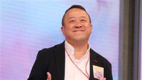 曾志偉出席2021香港小姐選美記者會。(圖／微博)