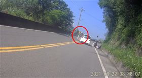 北宜公路,偉士牌,機車,車禍,過彎,新北市