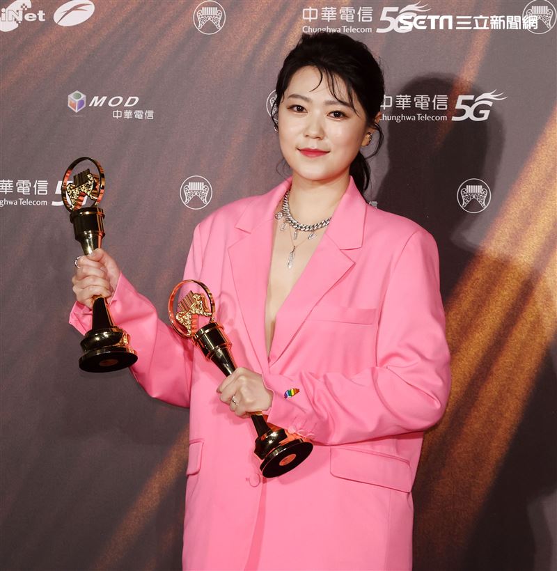 曹雅雯獲得金曲32最佳台語女歌手獎。（記者/邱榮吉/攝影）