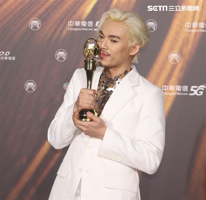 HUSH獲得金曲32最佳作曲人獎。（記者/邱榮吉/攝影）