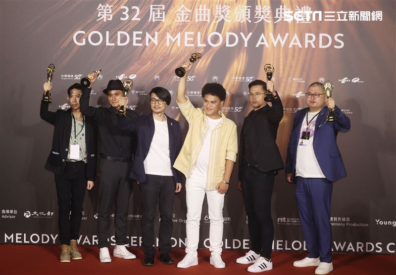 桑布伊獲得金曲32年度專輯獎。（記者/邱榮吉/攝影）