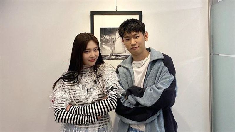 Crush認愛有陰謀？替大牌女洗版