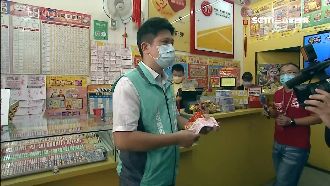 揪包牌中15萬　里長：中秋節再拚