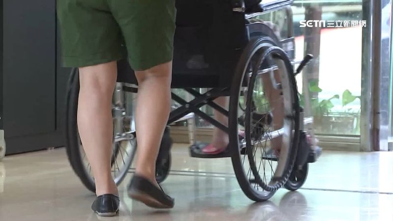 指揮中心開放探病　雙北醫院仍暫緩