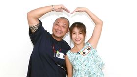 ▲小嫻與金剛。（圖／華視提供）