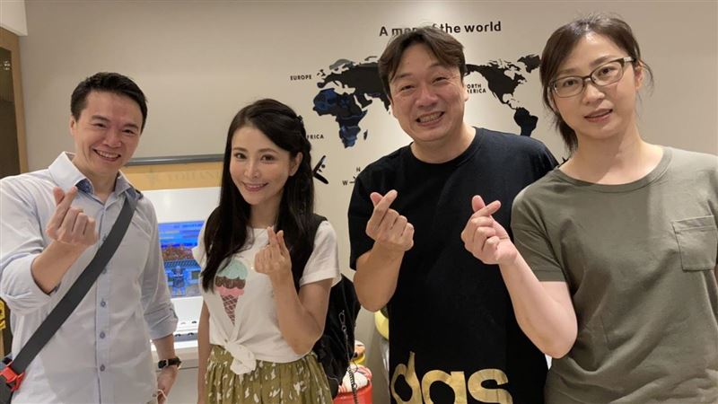 炮仔聲男星粉絲家練手技　女星嚇壞了