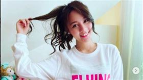 前富邦悍將啦啦隊廖姍姍也加入徵選。（圖/17Live提供)