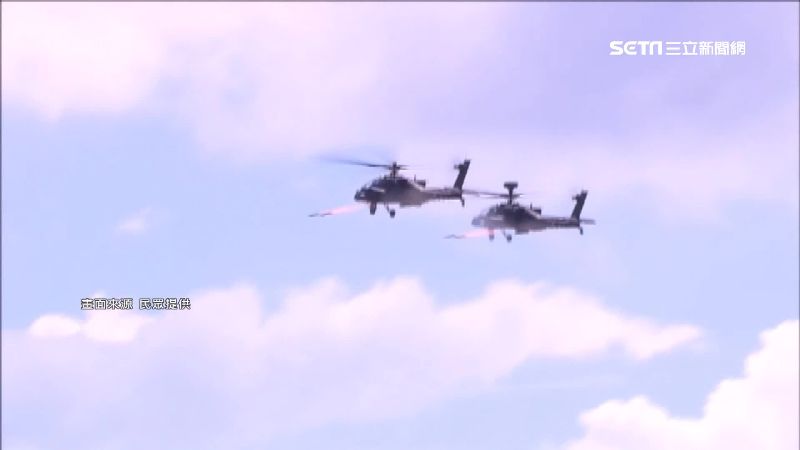 神鷹操演發射地獄火　命中海上靶震撼