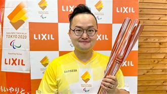 站上東京帕運傳聖火　網紅阿倫嗨翻
