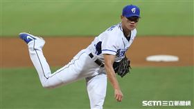 ▲富邦悍將先發投手江少慶。（圖／記者劉彥池攝影）