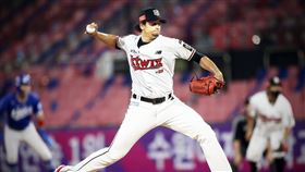 ▲KT巫師外籍投手William Cuevas。（圖／取自KT巫師臉書粉絲團）
