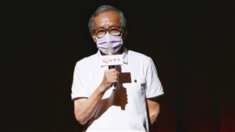 吳念真哭到衛兵來　曝台灣女性強韌處