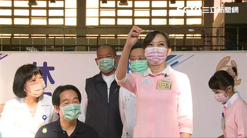 替賴清德打高端　爆紅護理師再度出動
