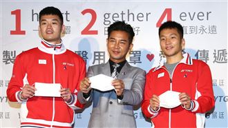 麟洋私生活被翻　男神爆私下互動哭了