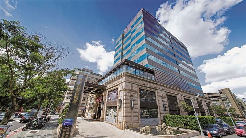 不關了！福容飯店台北一館再續約5年