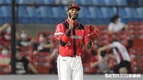 ▲味全龍三壘手赫雷拉。（圖／記者劉彥池攝影）