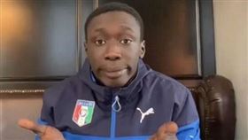 卡比萊姆「超厭世面癱」的表情，就吸引一大票粉絲關注。（圖／翻攝自卡比萊姆IG）