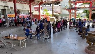 太麻里發2千現場亂　直擊群聚填資料