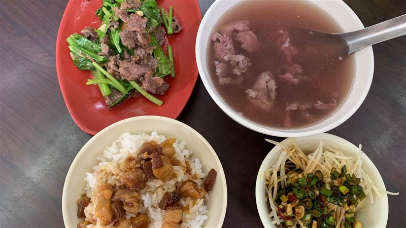花70分鐘吃台南牛肉湯！過來人讚爆