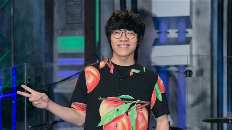 逼把獎退回去　盧廣仲遭網淪陷砲轟