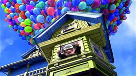 《天外奇蹟》中為卡爾爺爺配音的男星愛德華阿斯納（Edward Asner）離世，享耆壽91歲。ＩＭＤＢ