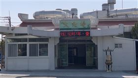 台中確診死亡個案　遺體送往殯儀館火化台中市首例確診死亡案例為北屯家庭群聚案中的78歲老爺爺，民政局指出，首起死亡個案遺體3日移往大甲殯儀館火化場進行火化。（市府提供）中央社記者趙麗妍傳真　110年6月3日