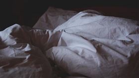 臥房、房間、睡覺示意圖／pixabay