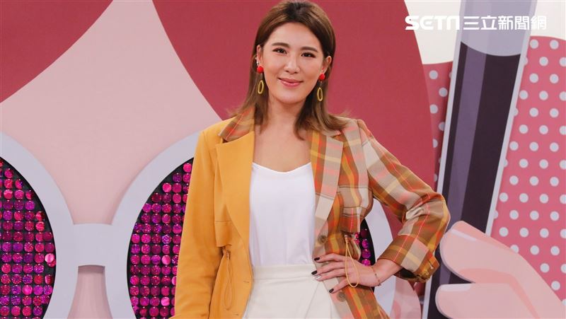 小禎懶甩指控曬自拍　他急提醒低調點