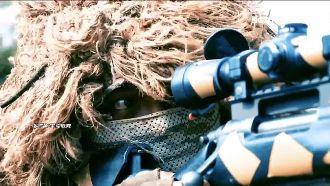 海軍陸戰隊秀夜戰　夜間攻擊射照明彈