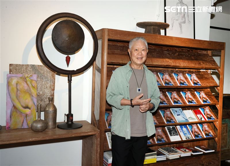 蔣勳三立新聞網專訪。（記者邱榮吉/攝影）