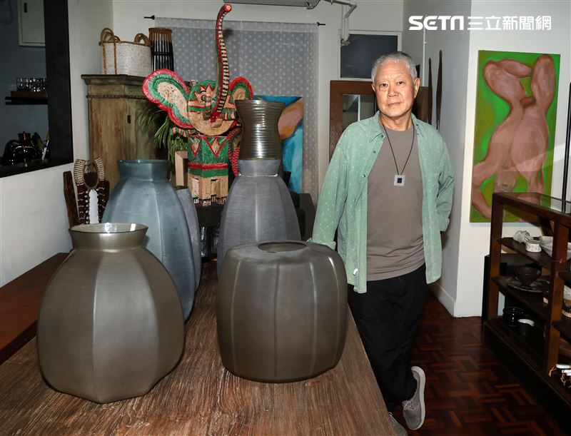 蔣勳三立新聞網專訪。（記者邱榮吉/攝影）