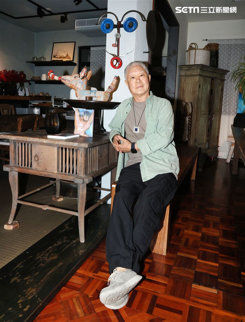 蔣勳三立新聞網專訪。（記者邱榮吉/攝影）