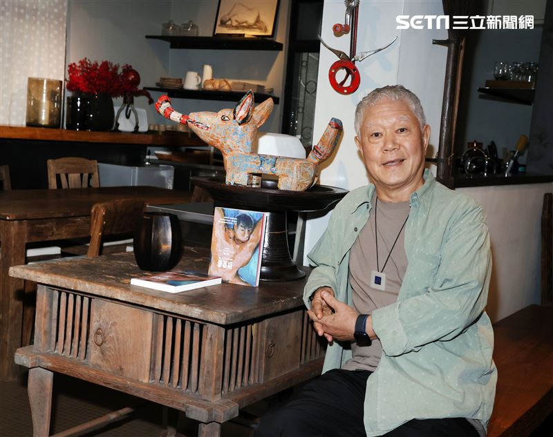 蔣勳三立新聞網專訪。（記者邱榮吉/攝影）