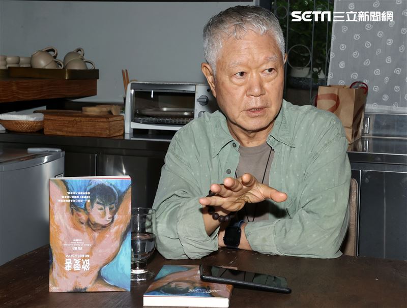 蔣勳三立新聞網專訪。（記者邱榮吉/攝影）