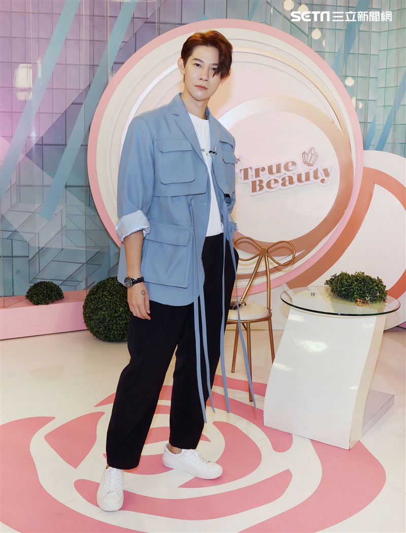 女神降臨節目的主持人夏和熙。（記者邱榮吉/攝影）