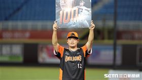 ▲統一獅終結者陳韻文拿下生涯第100場救援成功。（圖／記者劉彥池攝影）