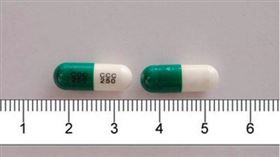 疑混藥，200萬顆永信適汎黴素膠囊遭食藥署回收。（圖／食藥署提供）