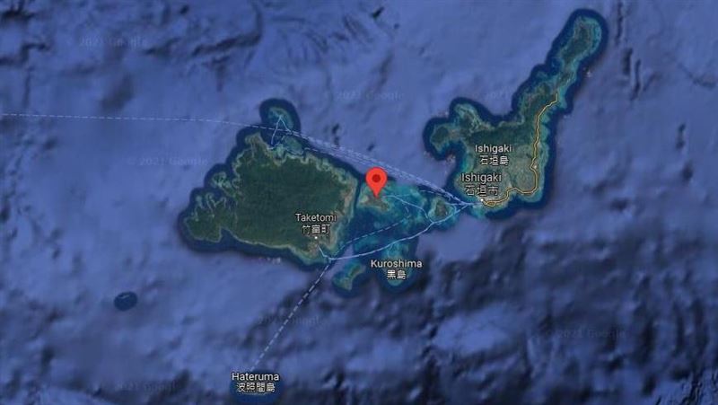 巨殘骸躺沖繩離島海灘　驚見中國2字