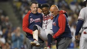 ▲艾爾比斯（Ozzie Albies）自打球傷退。（圖／美聯社／達志影像）