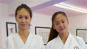 ▲鍾瑶和文姿云互相欣賞。（圖／群星瑞智提供）