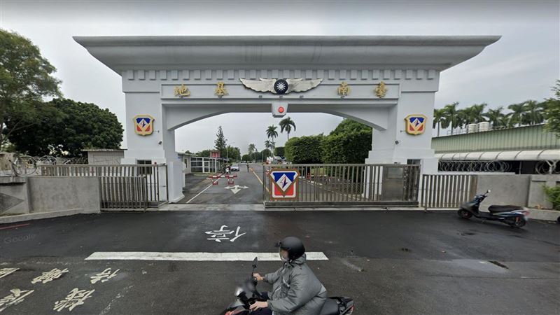 少校體測亡打過AZ　妻求看急救畫面