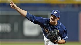 ▲羅伯森（David Robertson）光芒初登板1局飆2K。（圖／美聯社／達志影像）