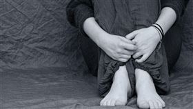 受虐  圖／PIXABAY