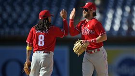 ▲費城人連7場比賽至少得7分。（圖／美聯社／達志影像）