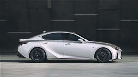 ▲Lexus IS（圖／翻攝自Lexus官網）