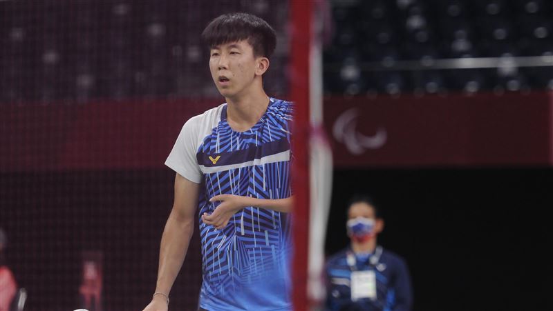 輕取埃及選手　方振宇有望晉羽球4強